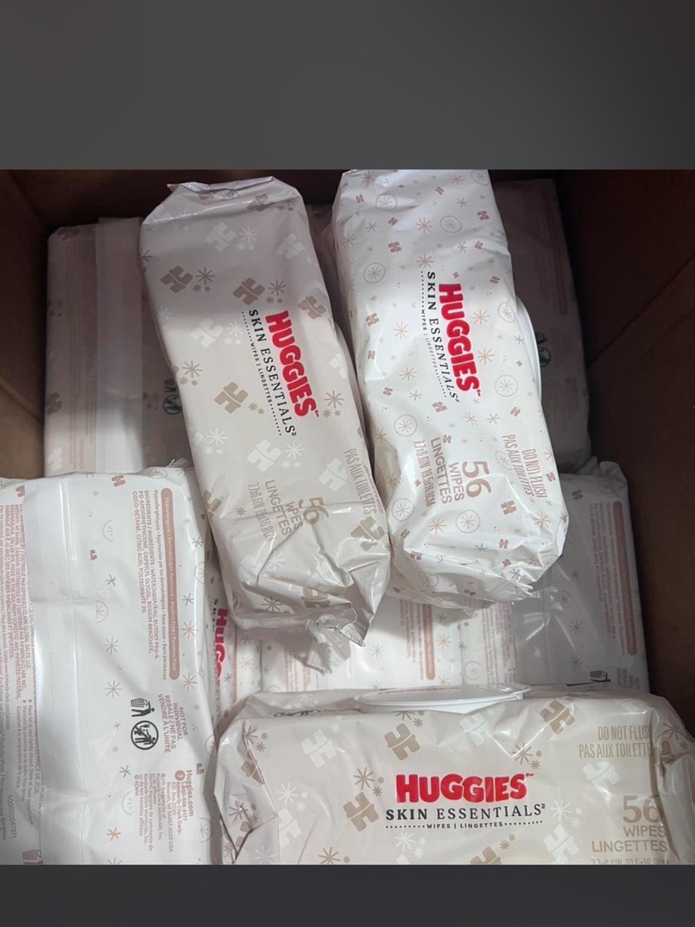 Huggies Skin Essentials Baby Wipes - White and Beige Pack